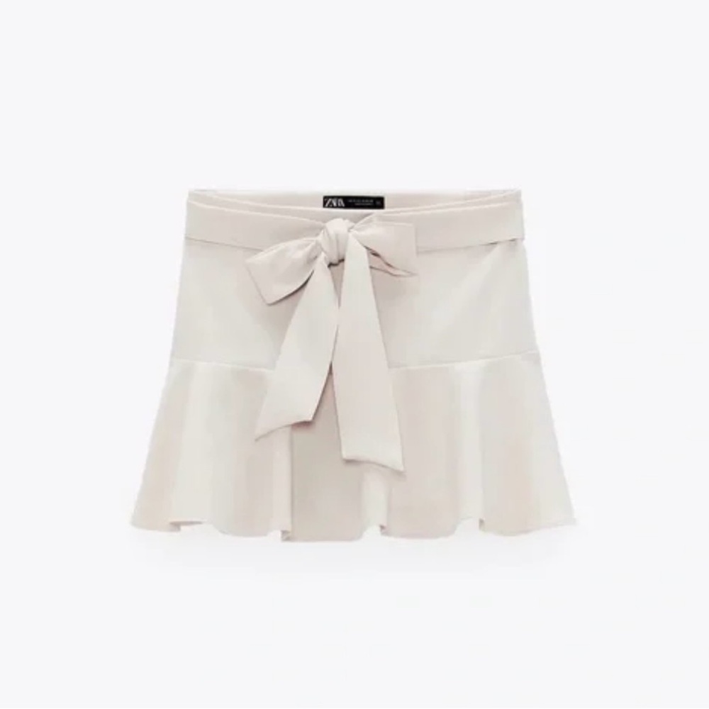 Zara Off-White Skirt